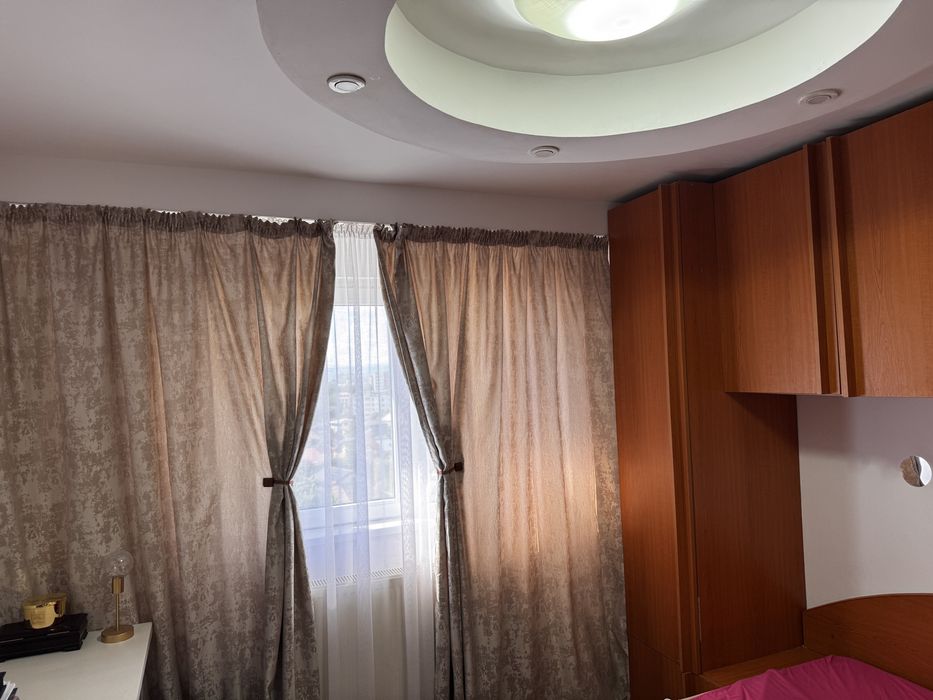 Vand apartament 2 camere- Bulevardul Unirii Sud