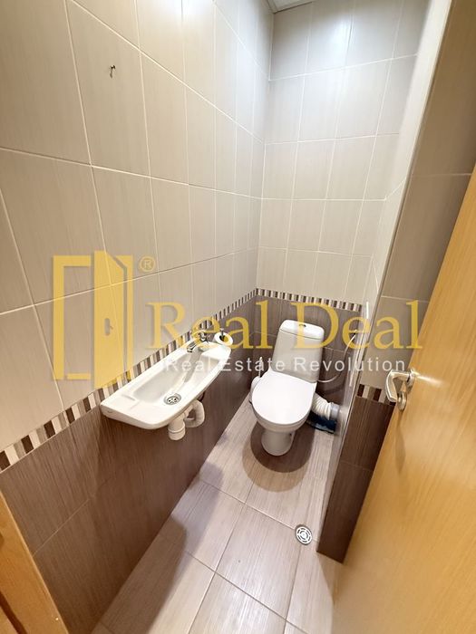 Дава се под наем Тристаен апартамент в София, Младост 4 - 85 кв.м за 742 € - Снимка #11