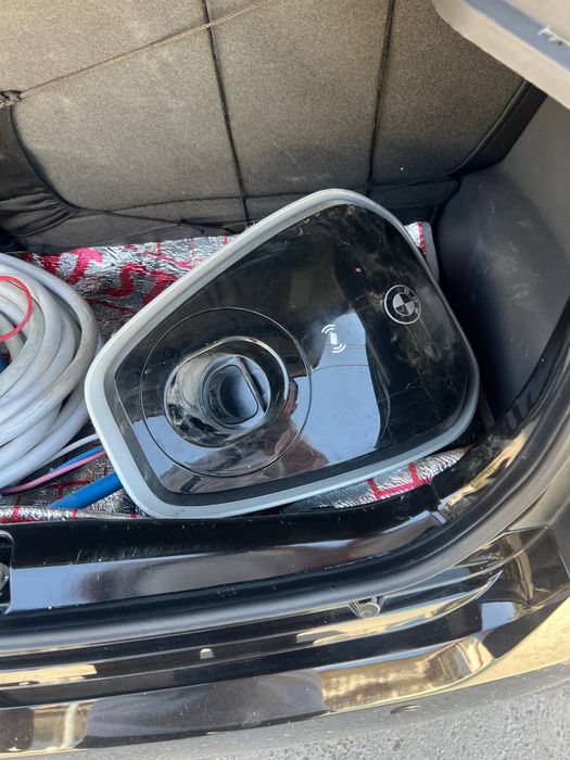 bmw zaryadka original бмв зарядка