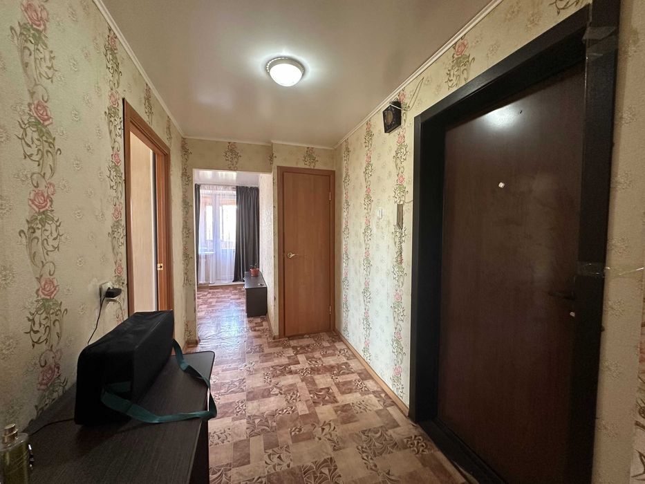 Продам 2 ком в 5мкр