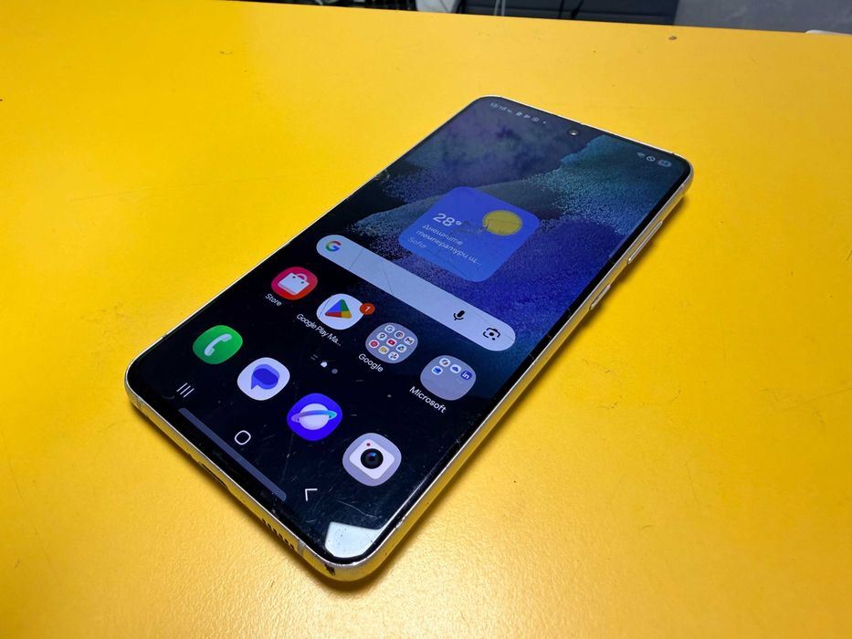 Смартфон Samsung Galaxy S21FE G990B
