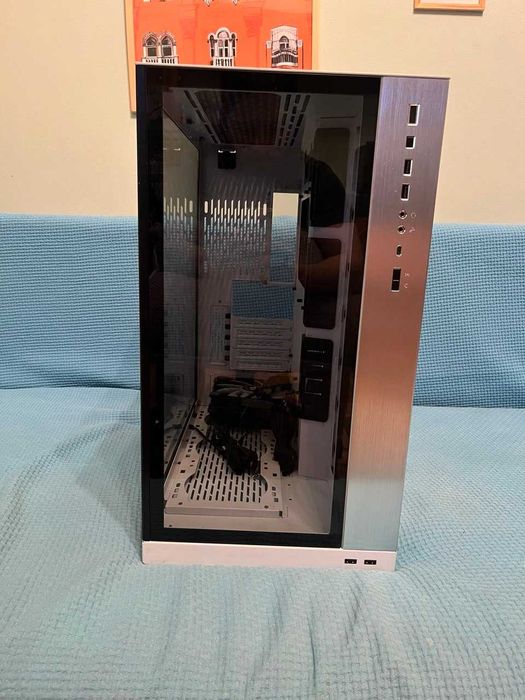 Корпус Lian Li O11 Dynamic RGB