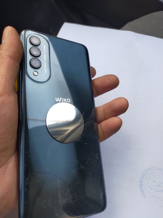 Продам Samsung A23 и Huawei