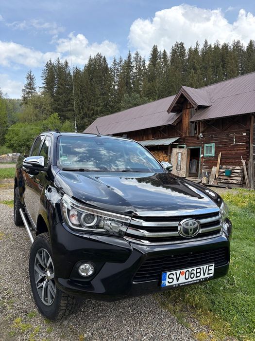 Toyota Hilux Vând Toyota Hilux