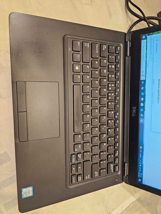 Laptop Dell Latitude 5480 "13 inch I5-6300u 8gb ddr SSD 8ore baterie
