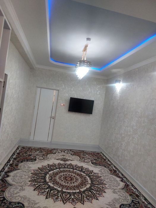 Sotiladi Choshtepada 2 xona kv srochni 52000 у.е.