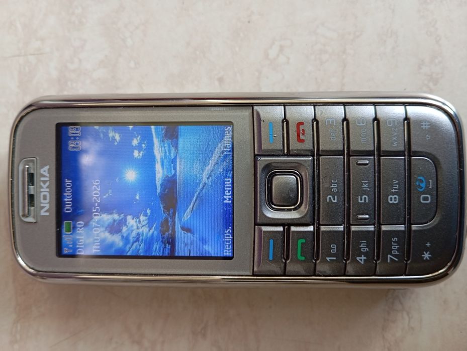 Telefon Nokia 6233  RM 146