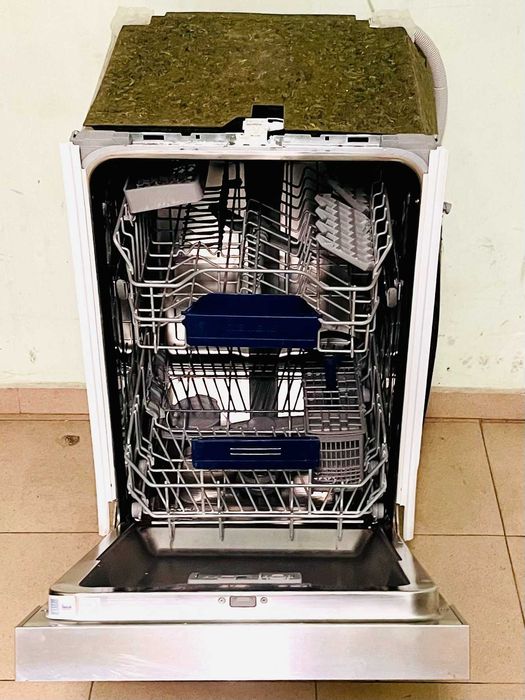 Съдомиялна Siemens за полувграждане 45 см Серия iQ500