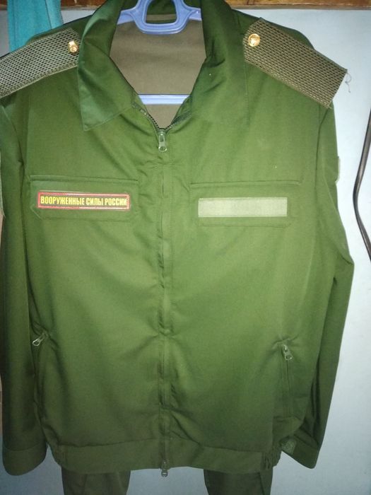 Ваени  форма сотилади  янги расияники