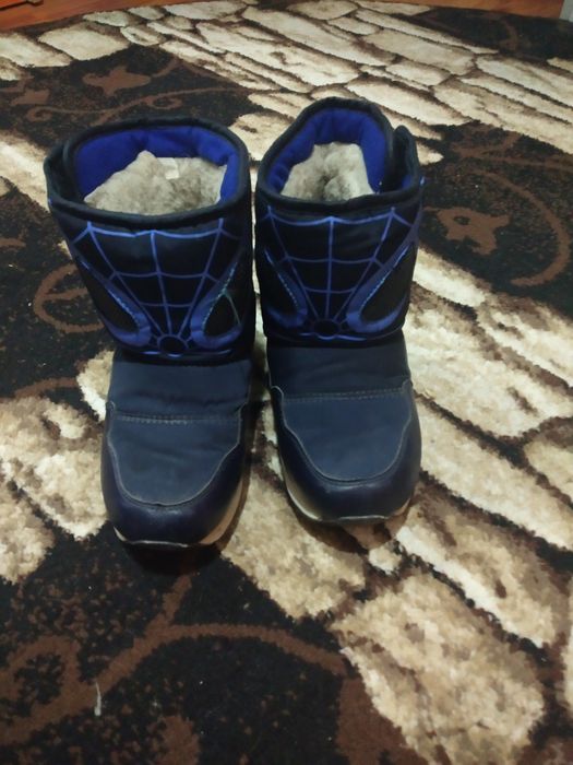 Сапожки, человек паук 31 размер