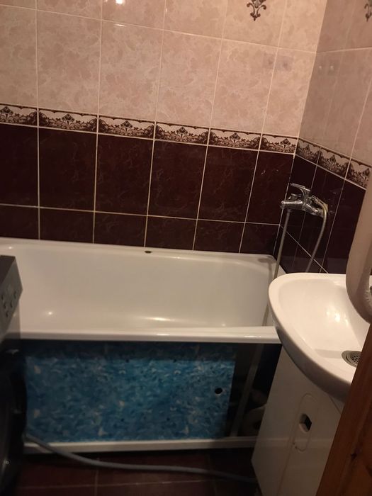 Продам двух комнатную квартиру