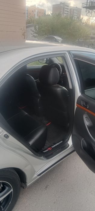 Авенсис продажа.