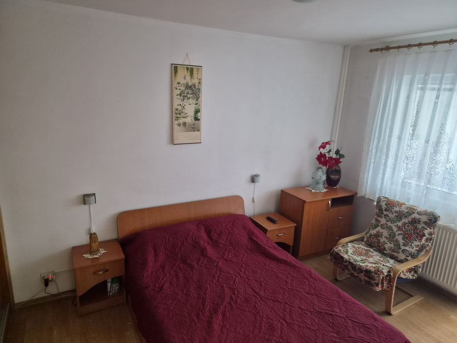 Vand apartament 2 camere Berceni