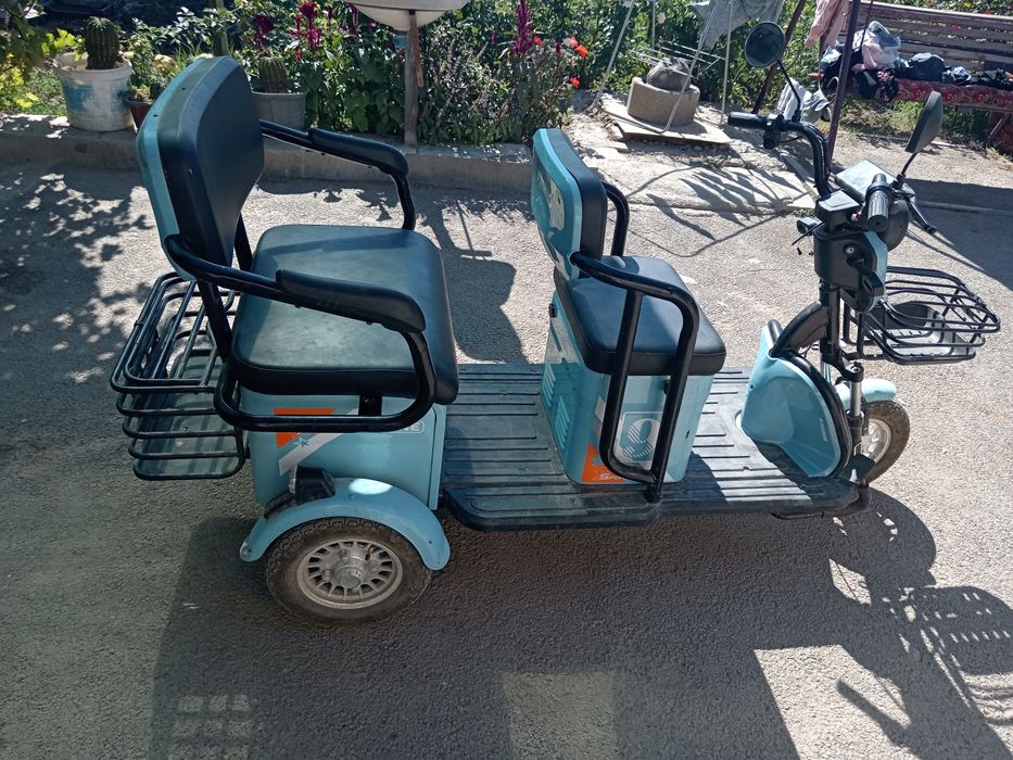 Трицикл, почти новый