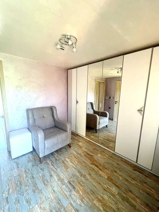 Продава се Къща в с. Дръмша, Област София-област - 200 кв.м за 1920 €/кв.м - Снимка #9