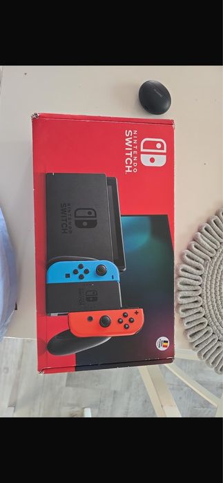 Nintendo switch full box