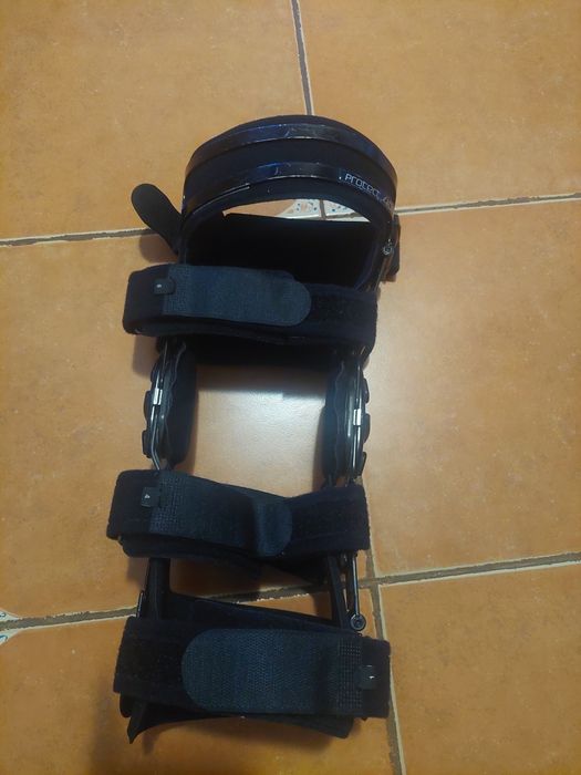 Orteza mobila de genunchi,marime L ,fgp protect