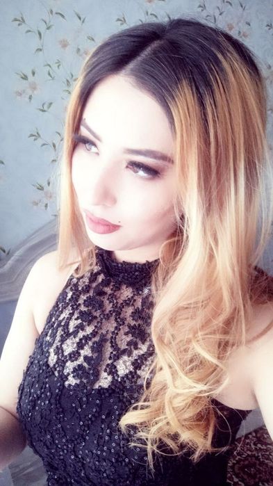 Oqahom toy liboslari