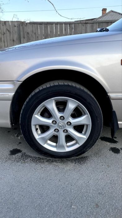 Toyota Camry 2001 года