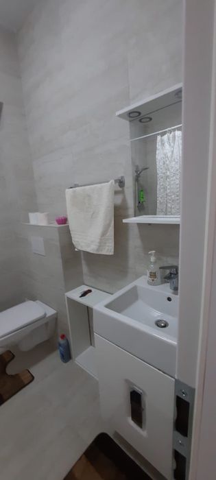 Apartament 2 camere si terasa zona Fraidorf