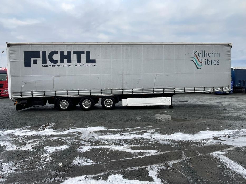 Semiremorca Krone mega