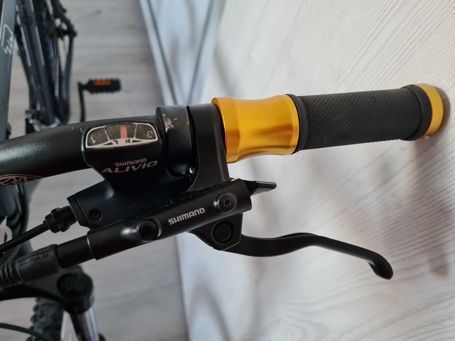 Bicicleta MTB aluminiu roți 26 frane disc hidraulice