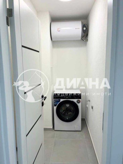 Продава се Двустаен апартамент в Пловдив, Христо Смирненски - 75 кв.м за 2540 €/кв.м - Снимка #9