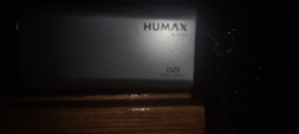 Ресивер-тюнер HUMAX. Производство Китай.