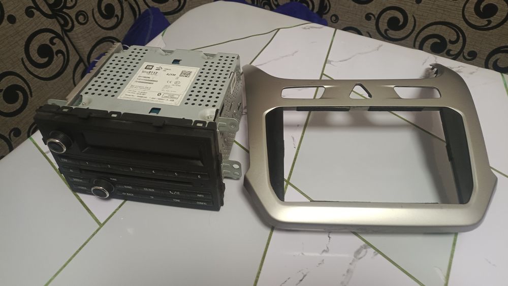 Штатный Магнитола кобальт