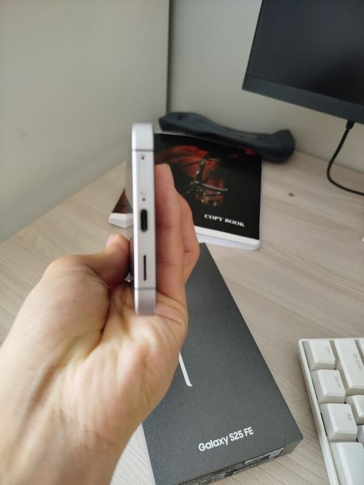 Срочно Samsung S25 FE 128GB
