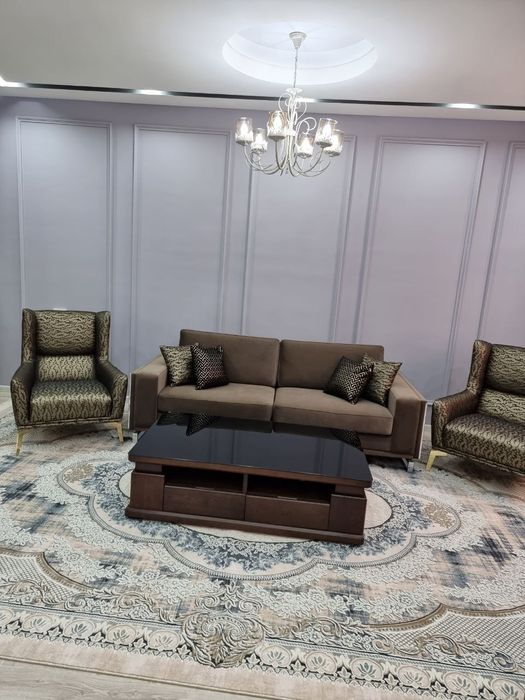 Сдается люкс квартира 3х комнатная Вогзал