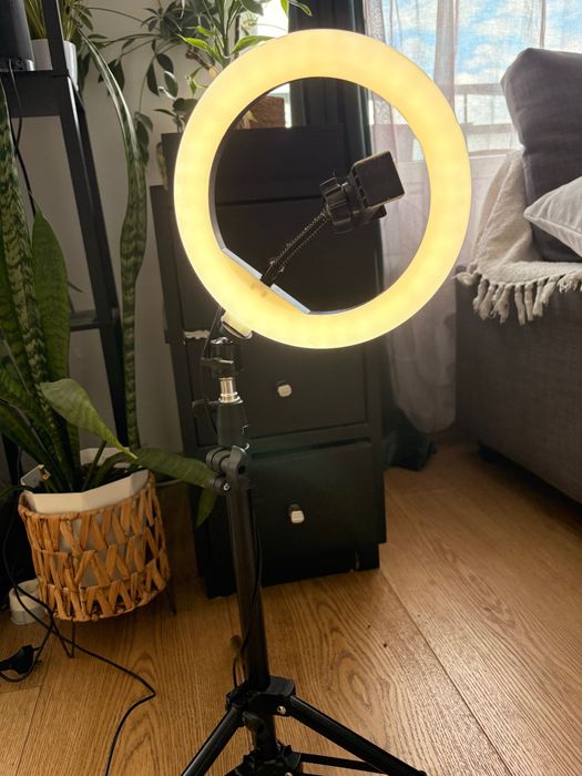 Стойка за снимане с LED осветление