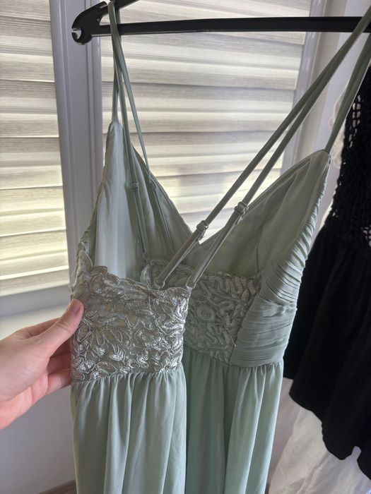 Официална рокля злена мента