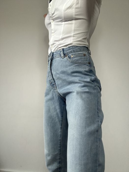 Blugi S talie inalta