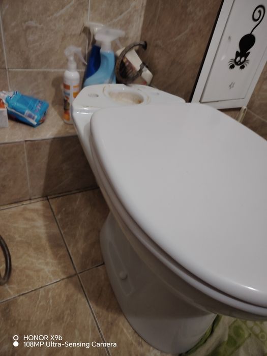 Унитаз без бочка продаю