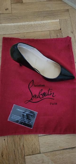 Елегантни дамски обувки