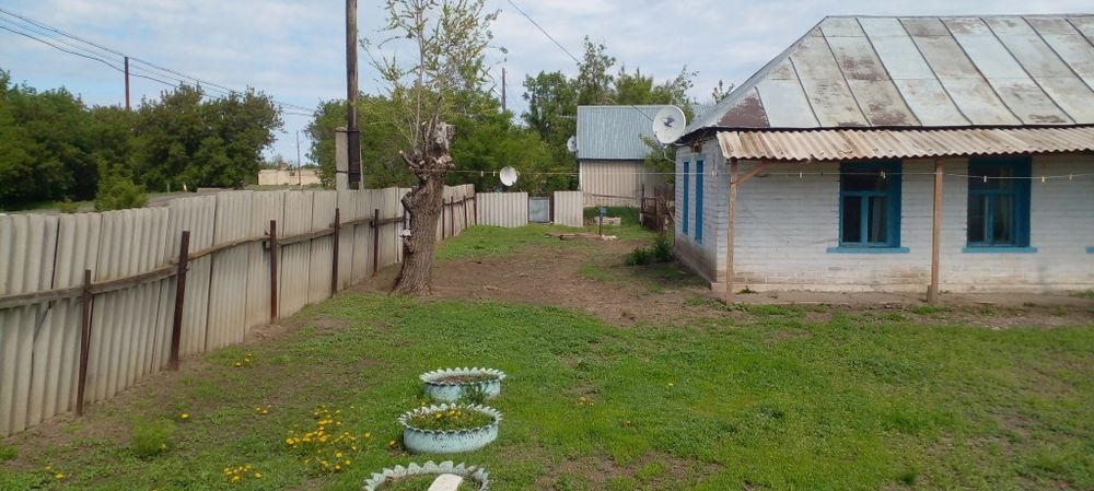 Тез арада Үй сатылады.