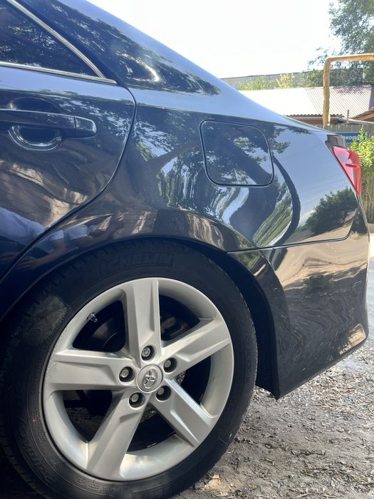 Камри диска титанка R17