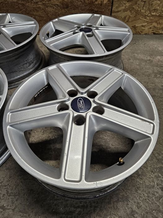 Jante Aliaj R16 Ford 5x108 Original Borbet