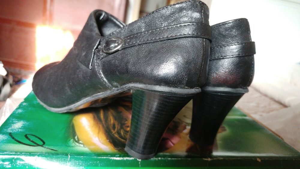 Дамски обувки официални 38 номер