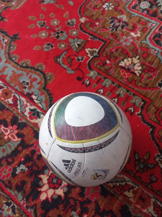 Продам оригинал мячь