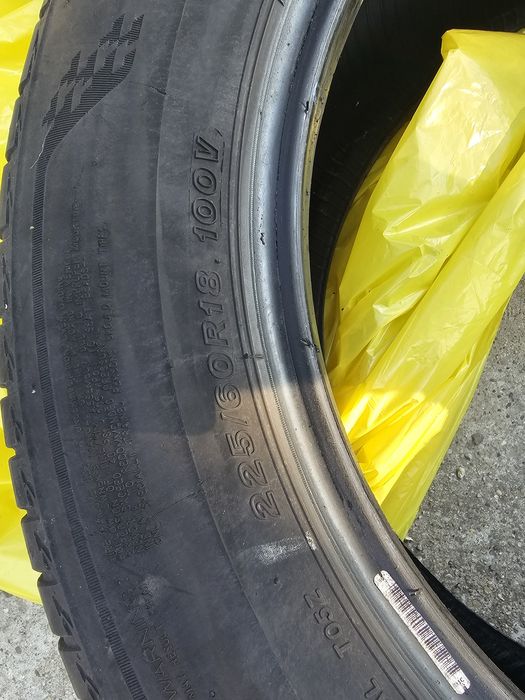 Cauciucuri Bridgestone 225/60/R18 100V vara