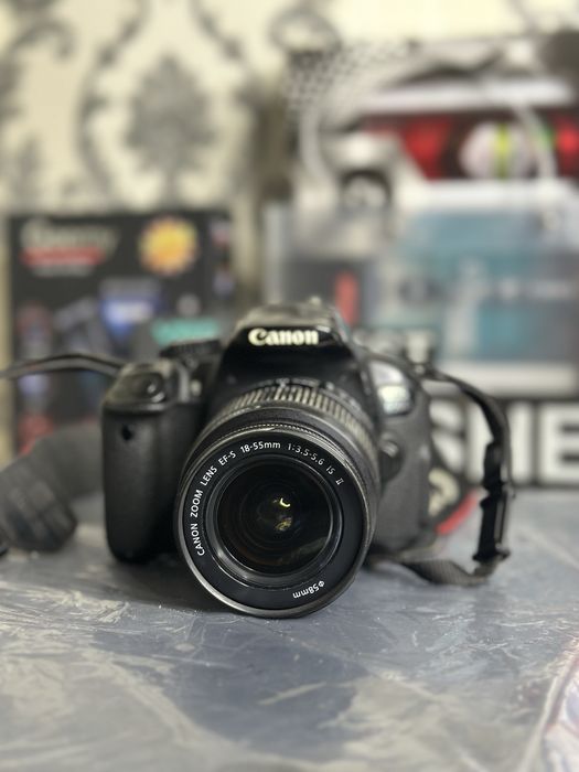 CANON 650D Camera