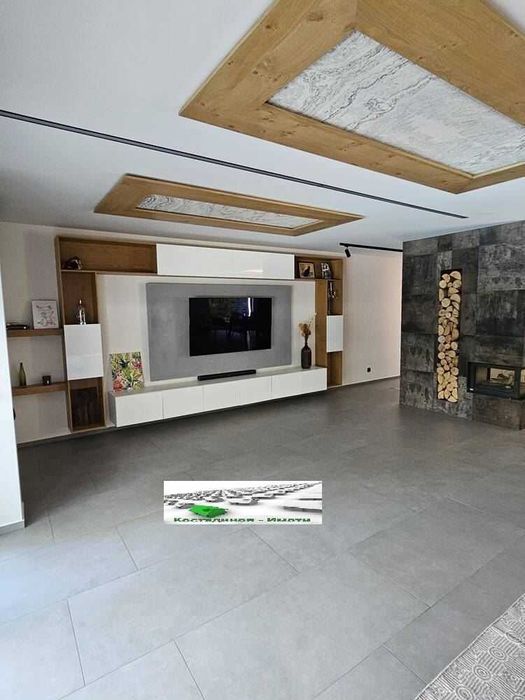 Продава се Къща в с. Марково, Област Пловдив - 365 кв.м за 2000 €/кв.м - Снимка #4