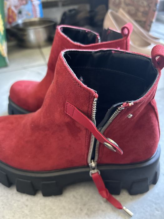 Дамски обувки нови