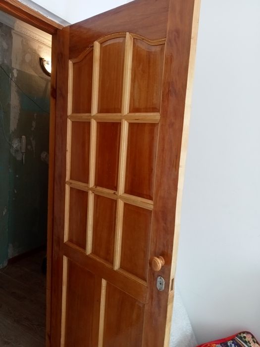 Продам межкомнатный двери