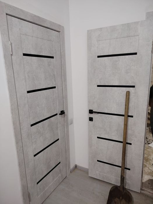 Продам двери б/у в хорошем состоянии