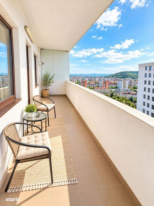 Apartament 3 camere, Centrala Proprie, Zona Libertatii