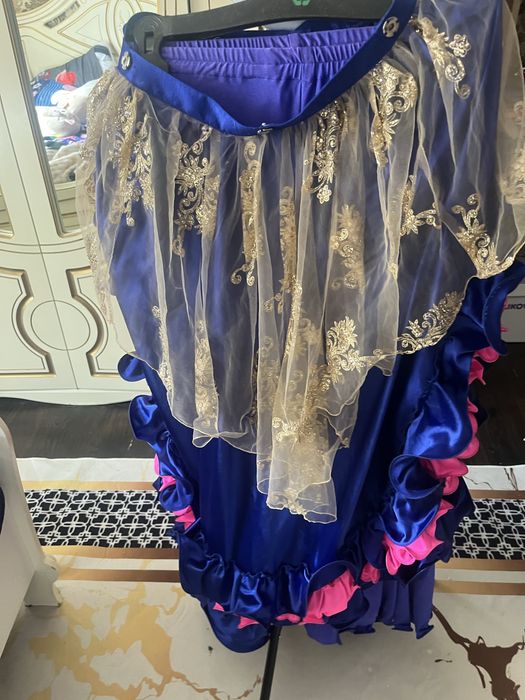 Продам платья танцевальные