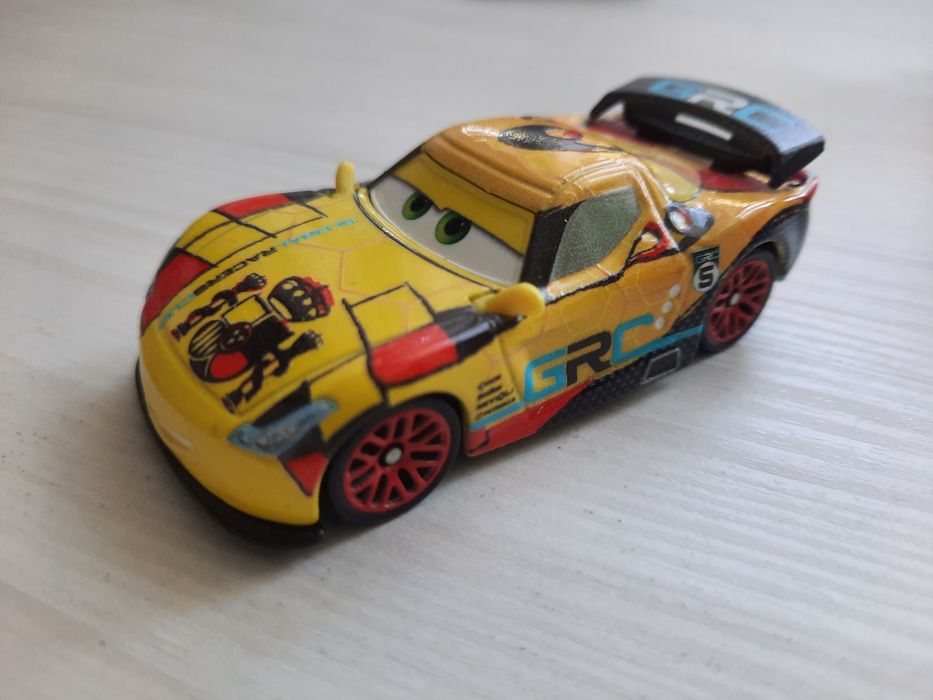 Masina metalica Disney Pixar cars 2 Miguel Camino GRC #5